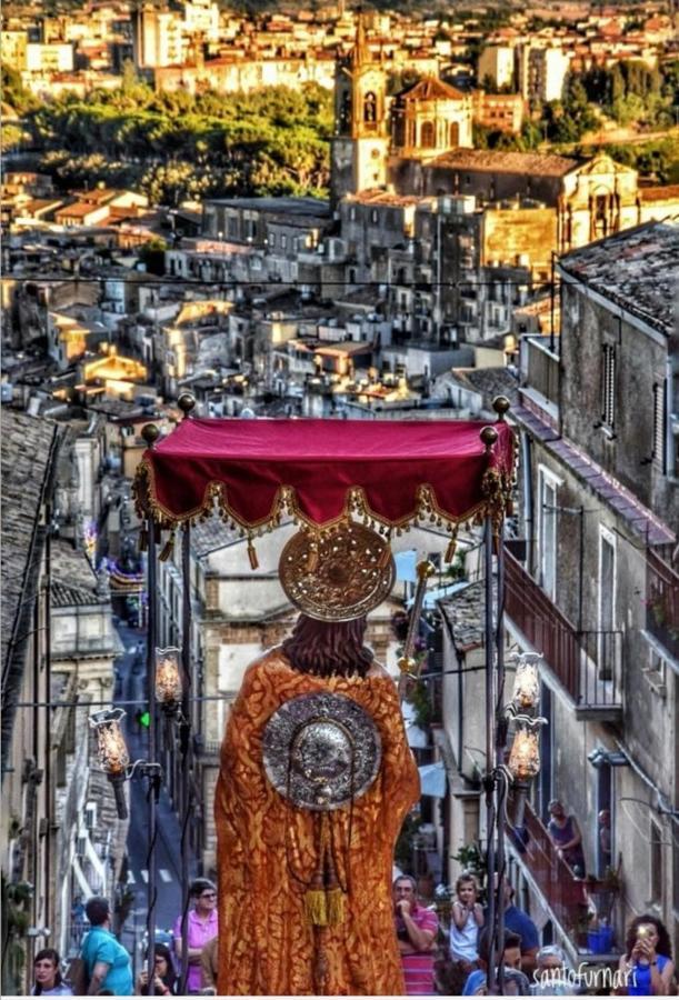 Ferienwohnung Il Loto Caltagirone Exterior foto
